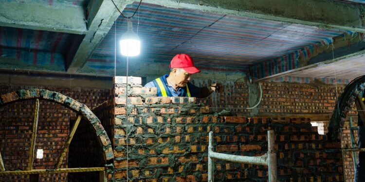 Hausbau Baustoffe: Was wirklich zählt bei der Planung